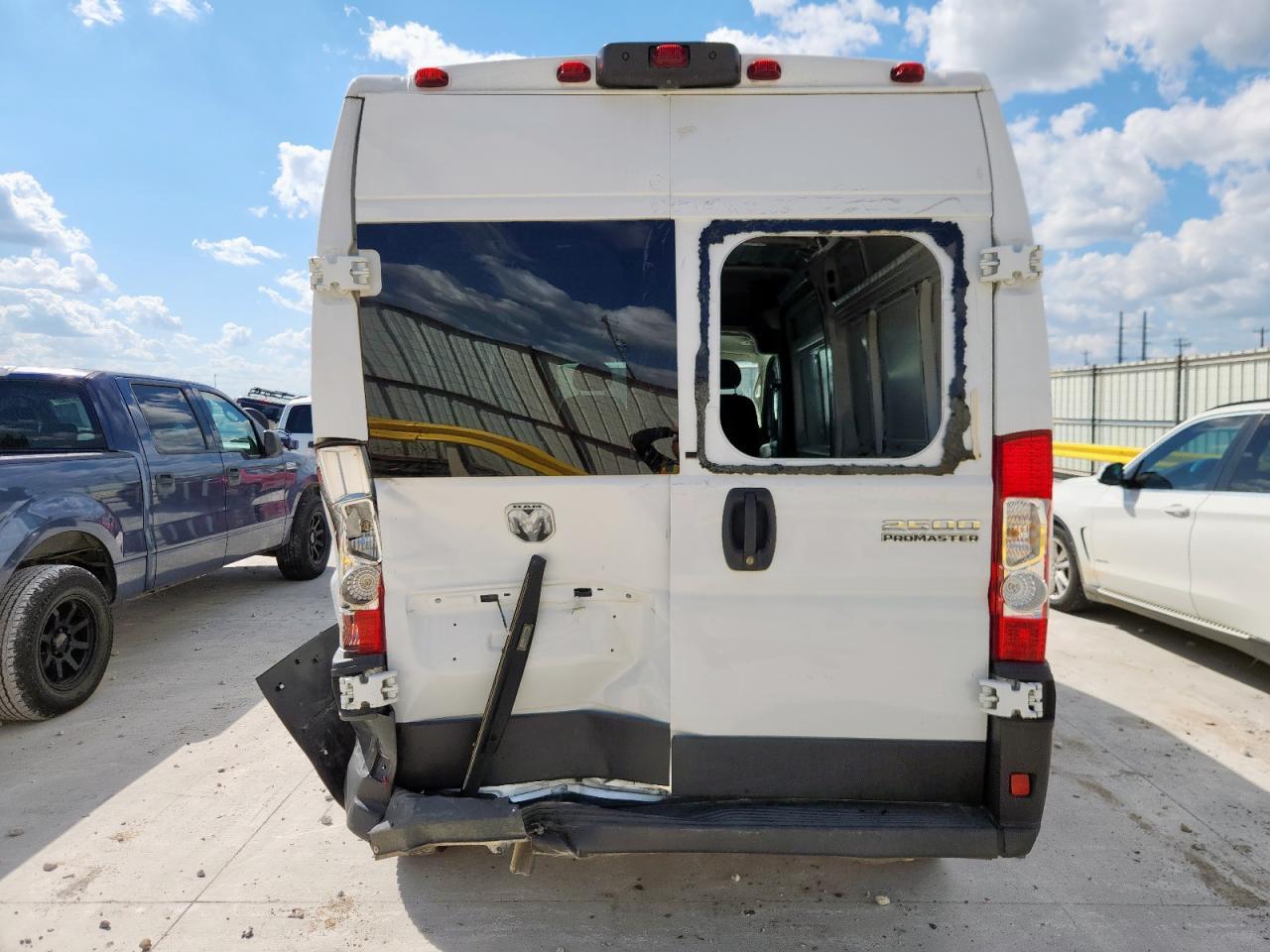 2023 Ram Promaster 2500 2500 High - Фото 6