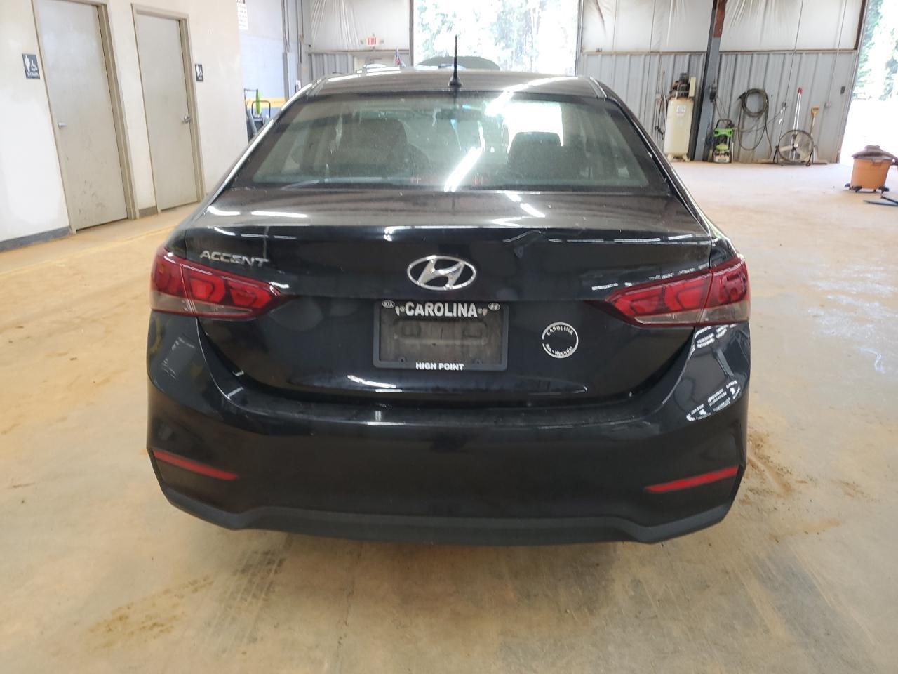 2022 Hyundai Accent Se - Фото 6