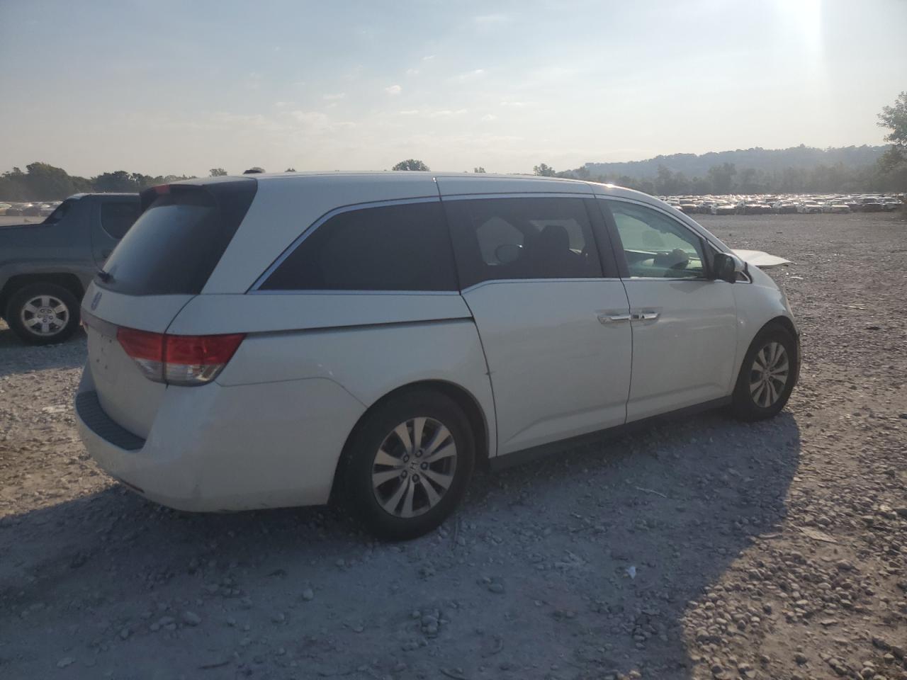 2016 Honda Odyssey Exl - Фото 3