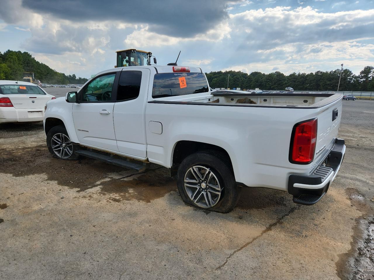 2021 Chevrolet Colorado - Фото 2