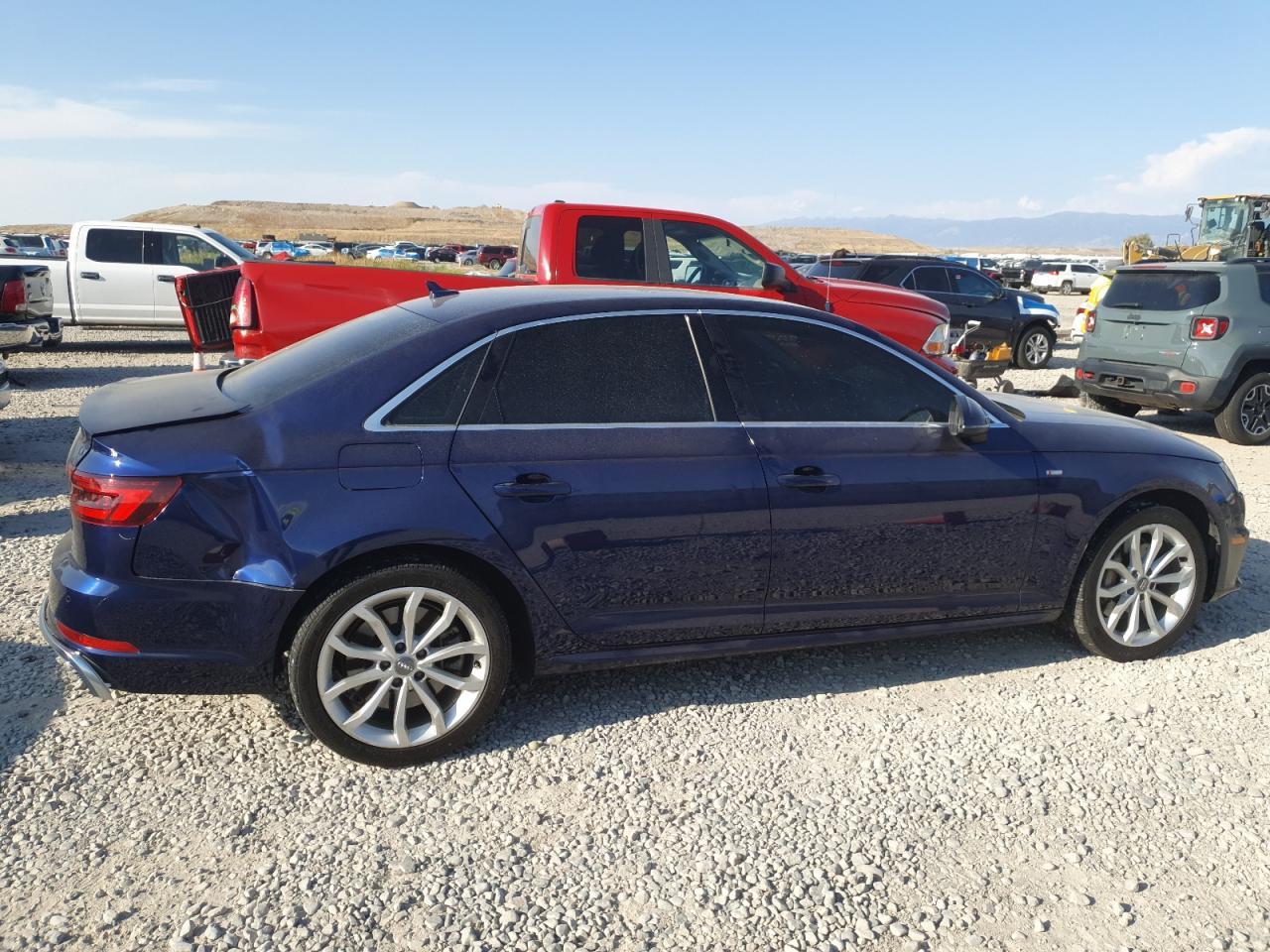 2019 Audi A4 S-Line - Фото 3