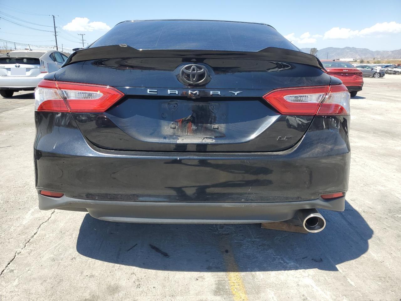 2018 Toyota Camry L - Фото 6