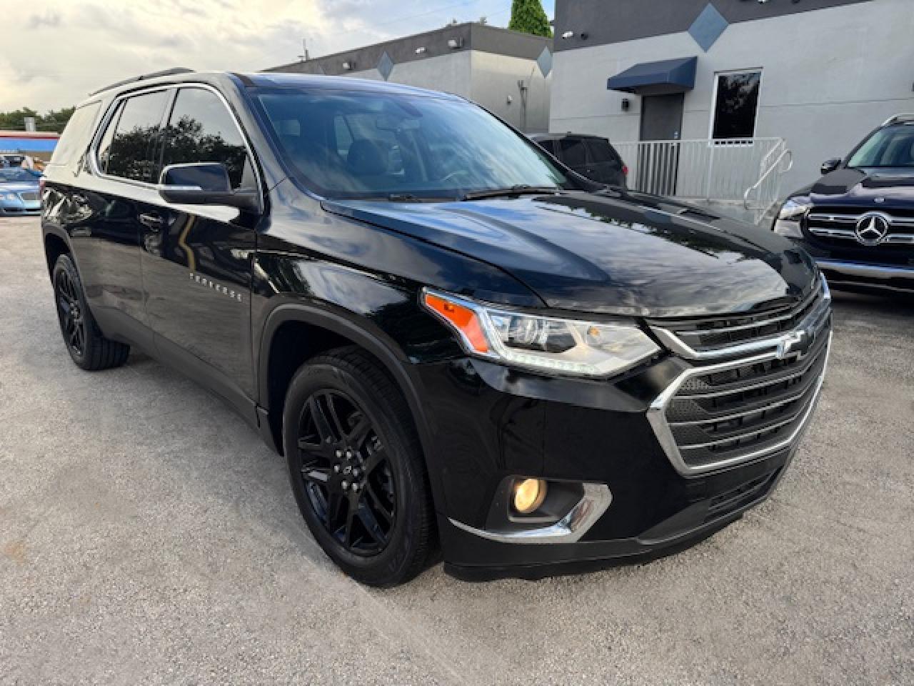 2021 Chevrolet Traverse Lt - Фото 4