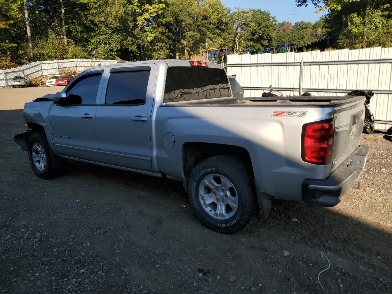 2017 Chevrolet Silverado K1500 Lt - Image 2