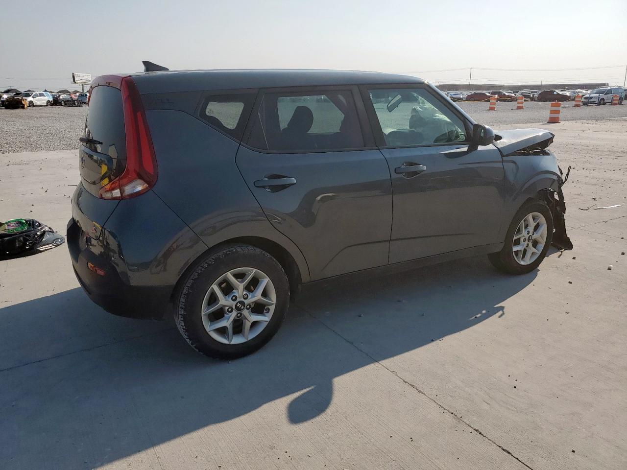 2020 Kia Soul Lx - Фото 3