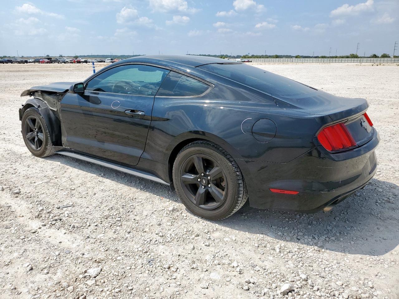 2015 Ford Mustang - Фото 2