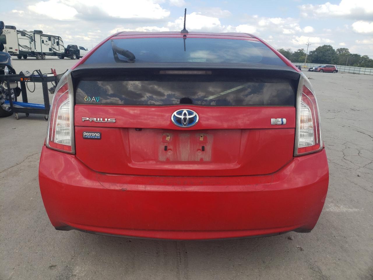 2015 Toyota Prius - Фото 6