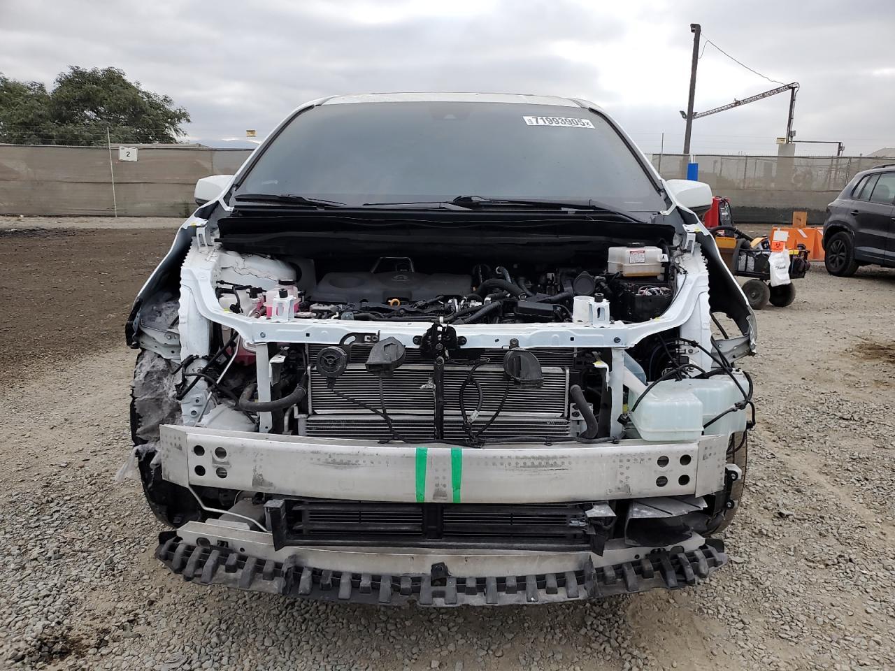 2022 Toyota Sienna Xle - Фото 5