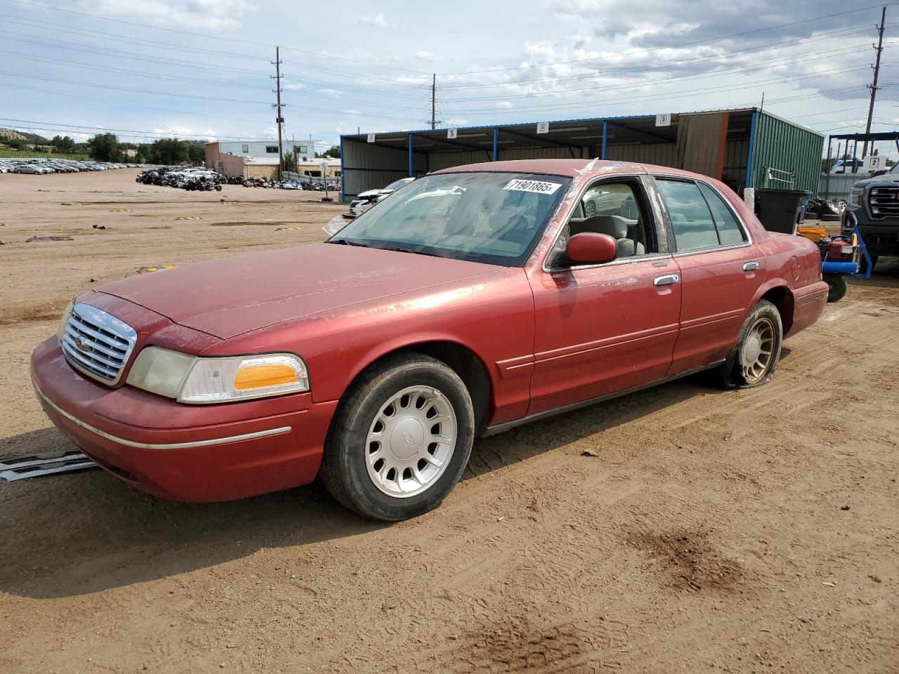 2000 Ford Crown Victoria Lx
