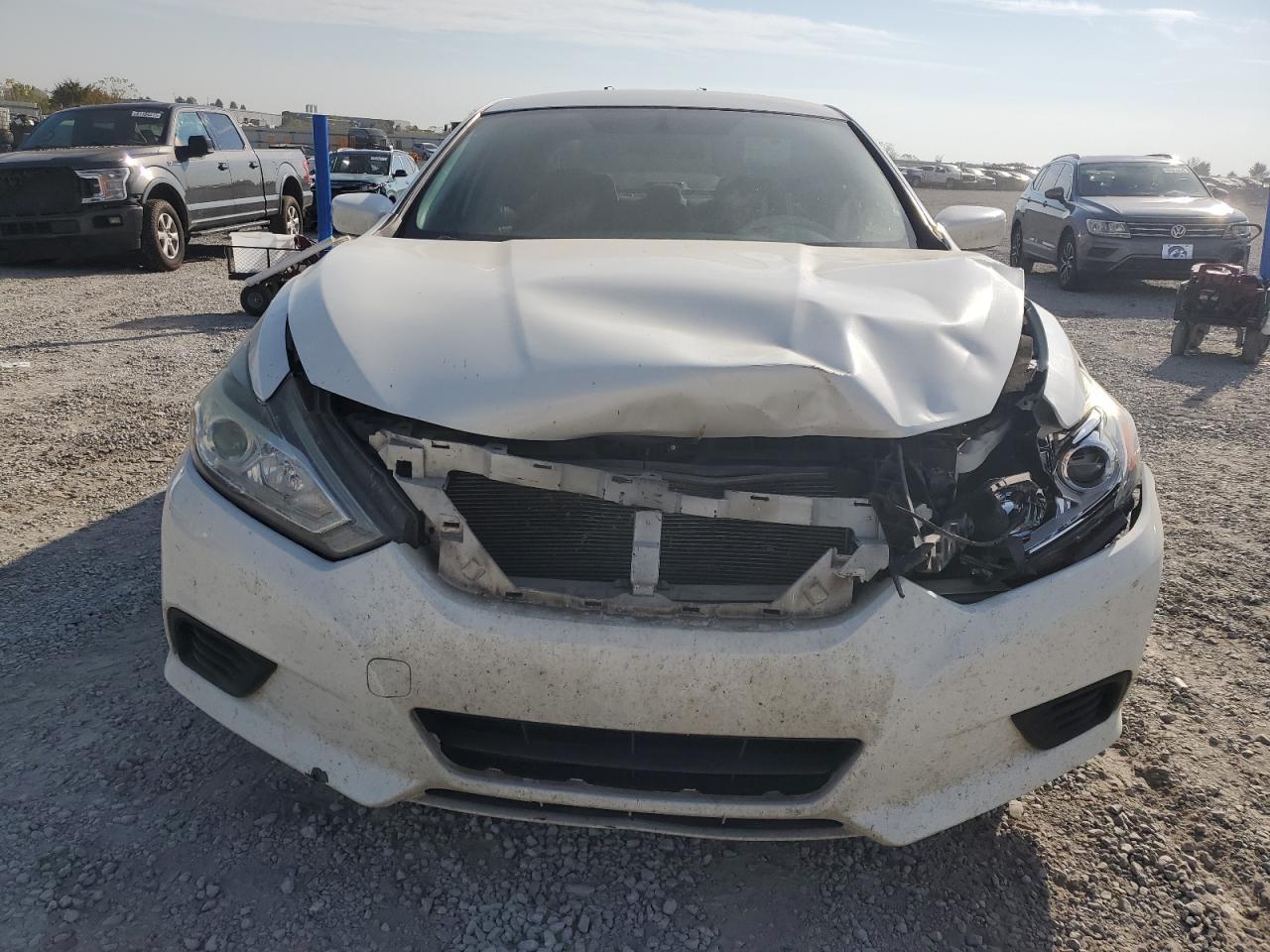 2016 Nissan Altima 2.5 - Фото 5