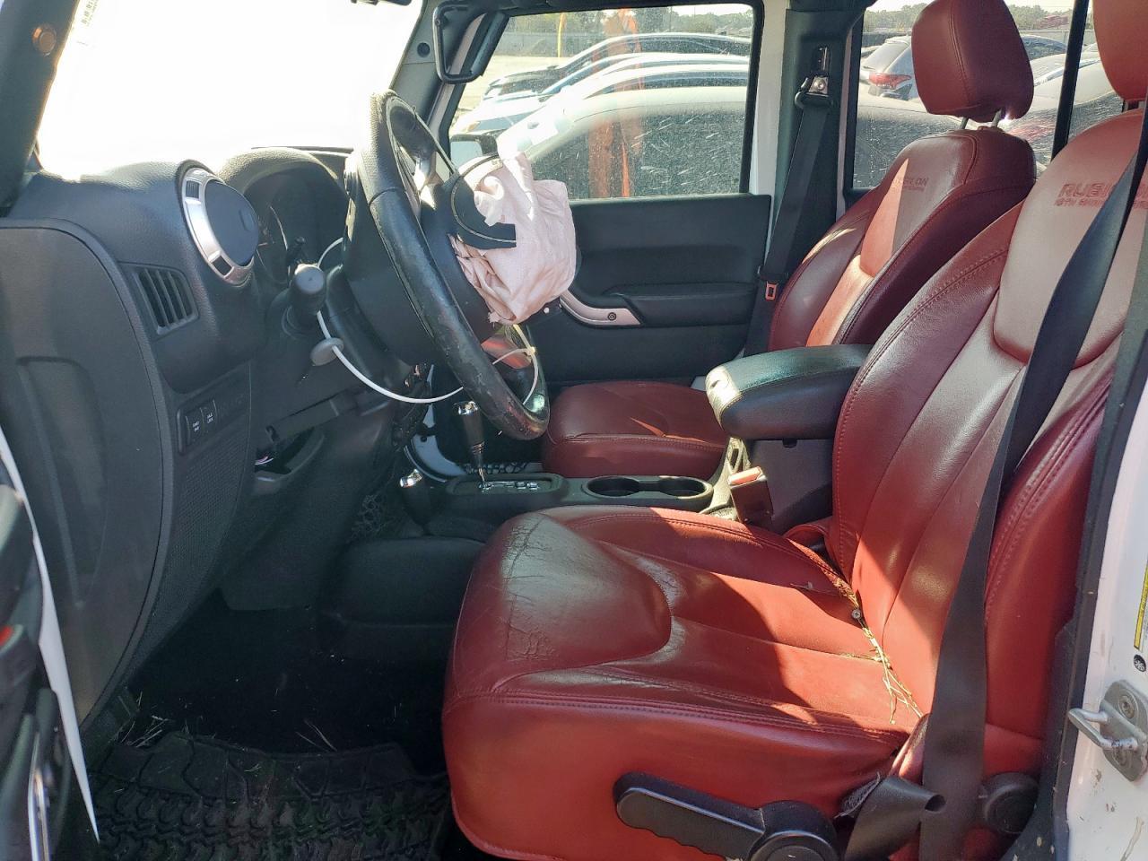 2013 Jeep Wrangler Unlimited Rubicon - Фото 7