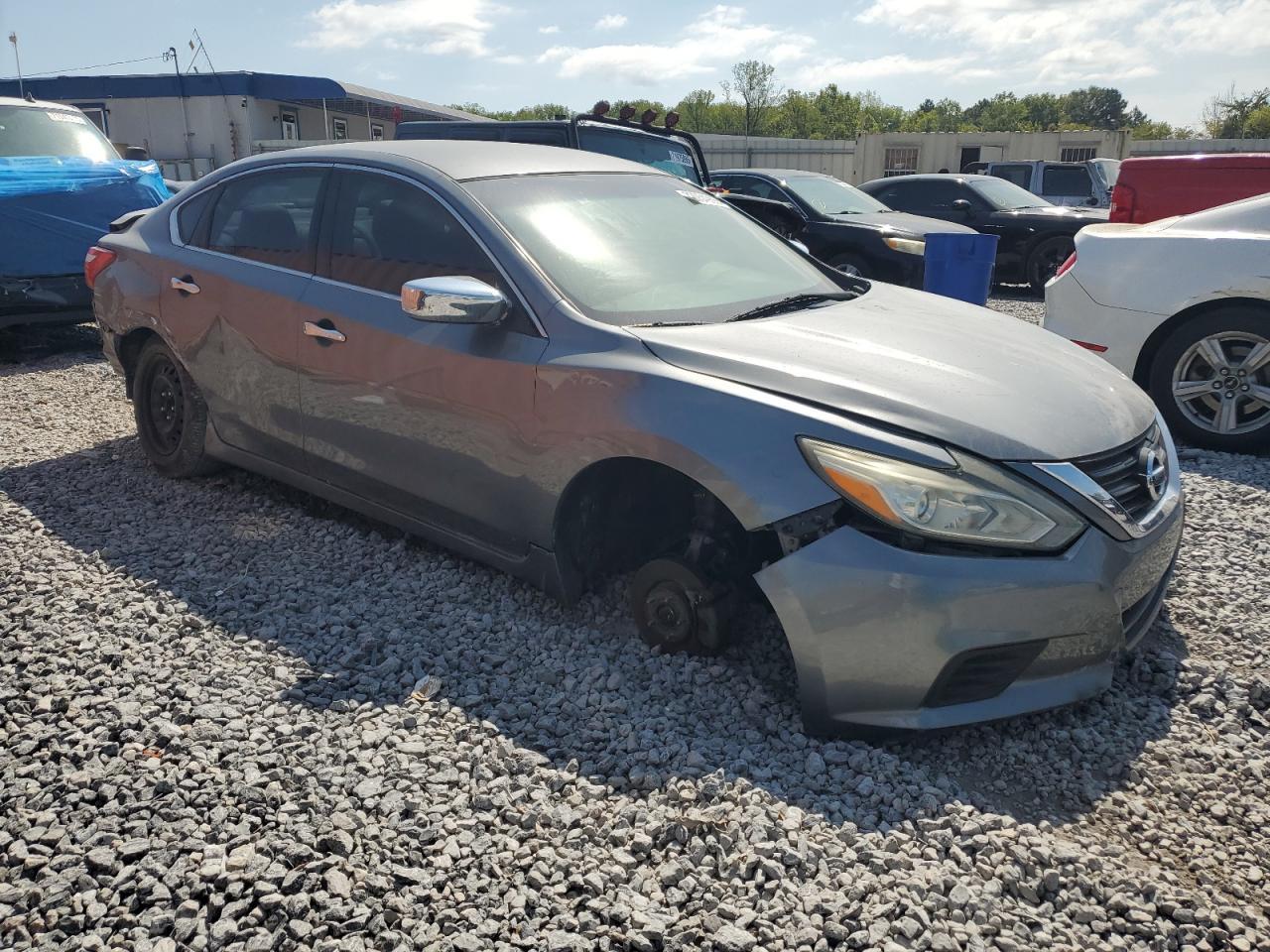 2016 Nissan Altima 2.5 - Фото 4