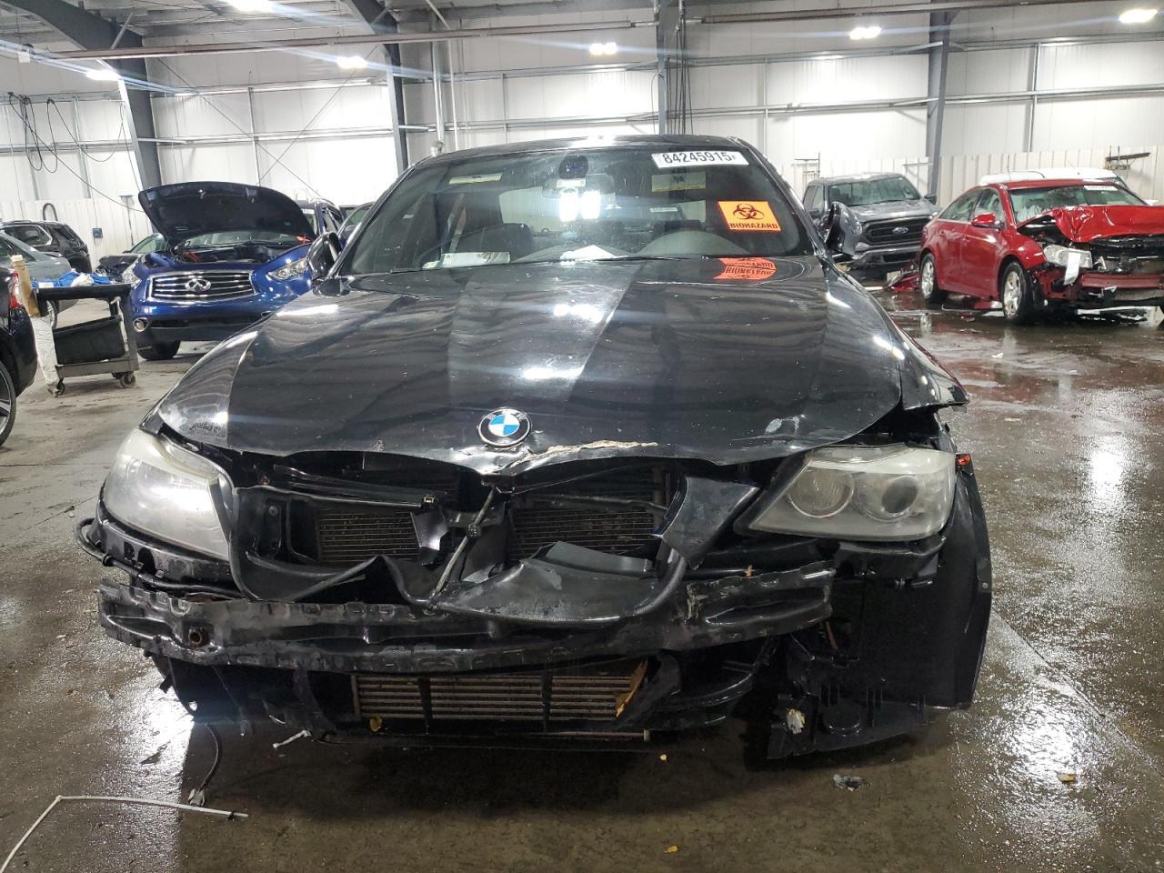 2011 BMW 335 Xi - Image 5