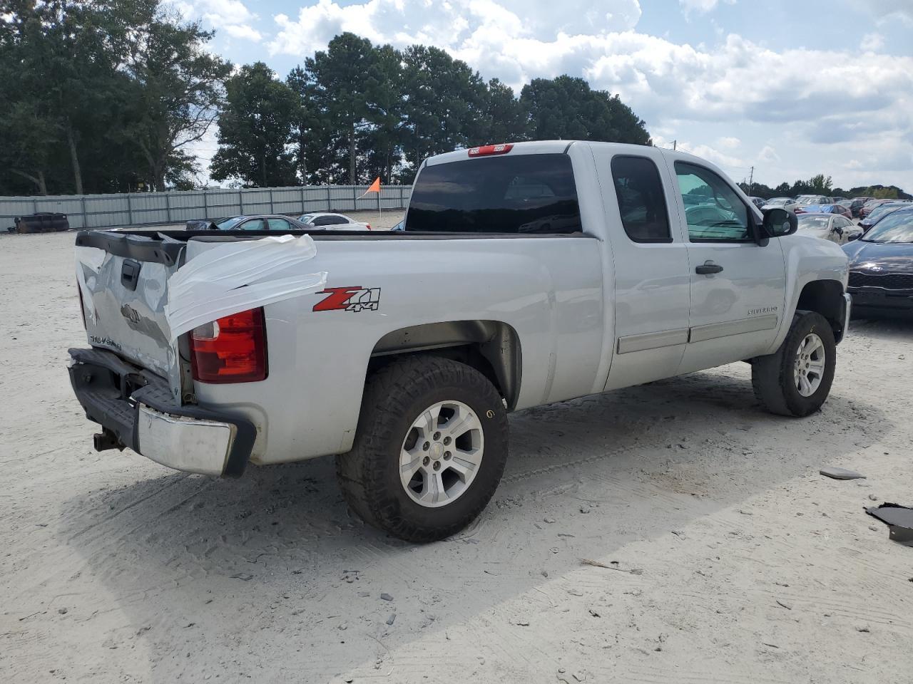 2013 Chevrolet Silverado K1500 Lt - Image 3