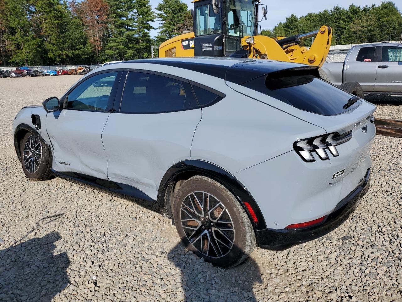 2024 Ford Mustang Mach-E Premium - Image 2