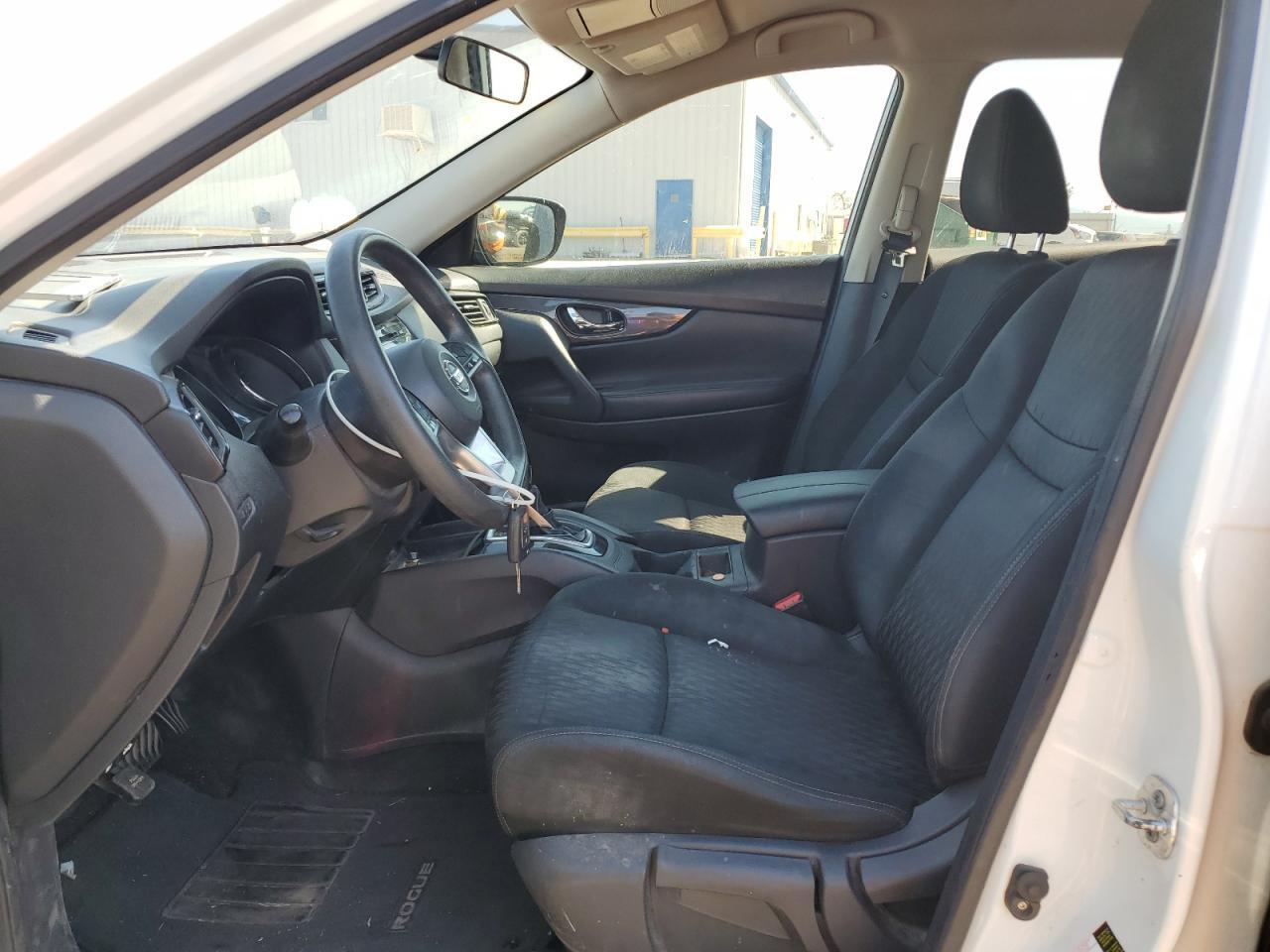 2017 Nissan Rogue S - Image 7