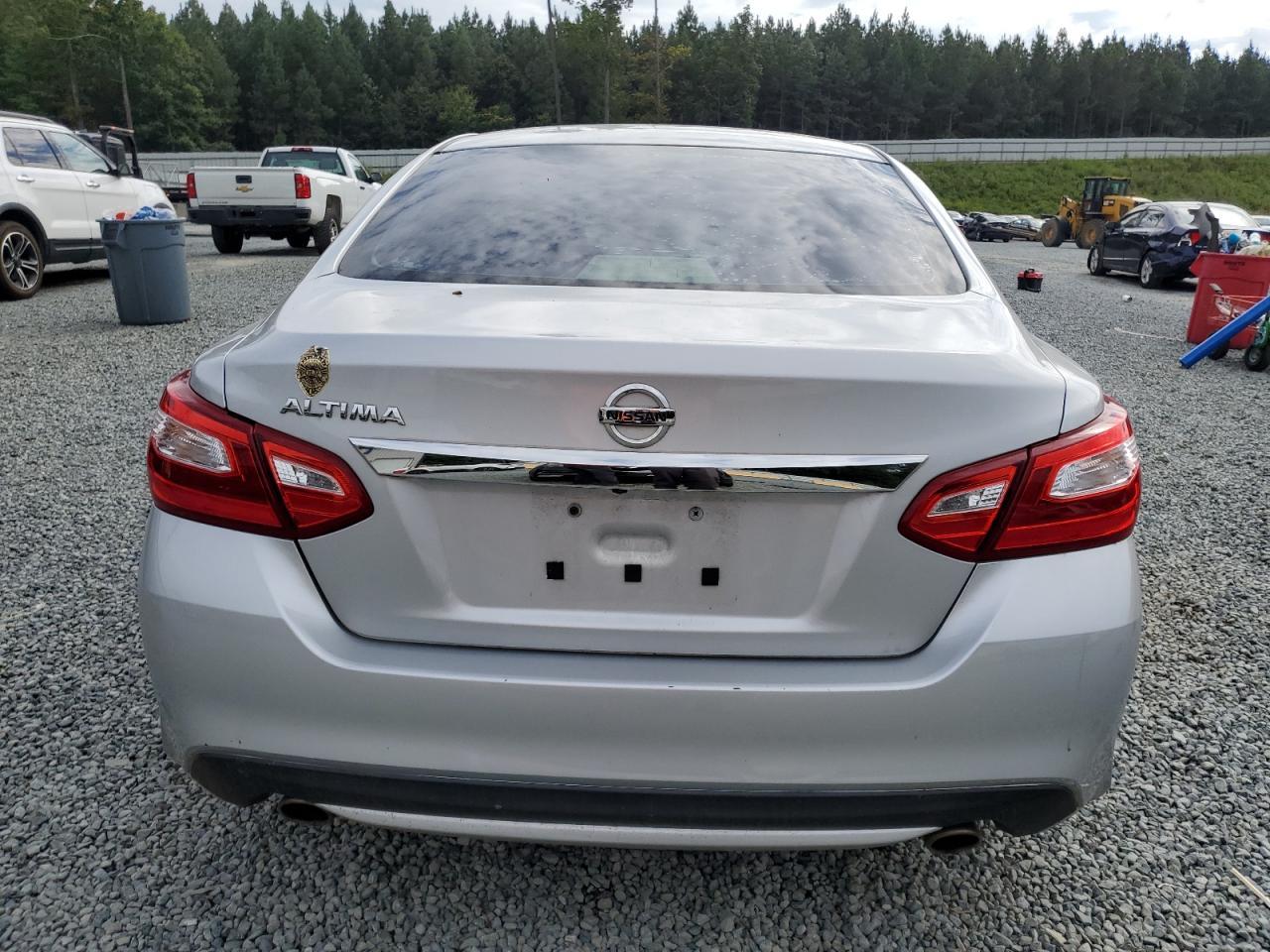 2016 Nissan Altima 2.5 - Image 6