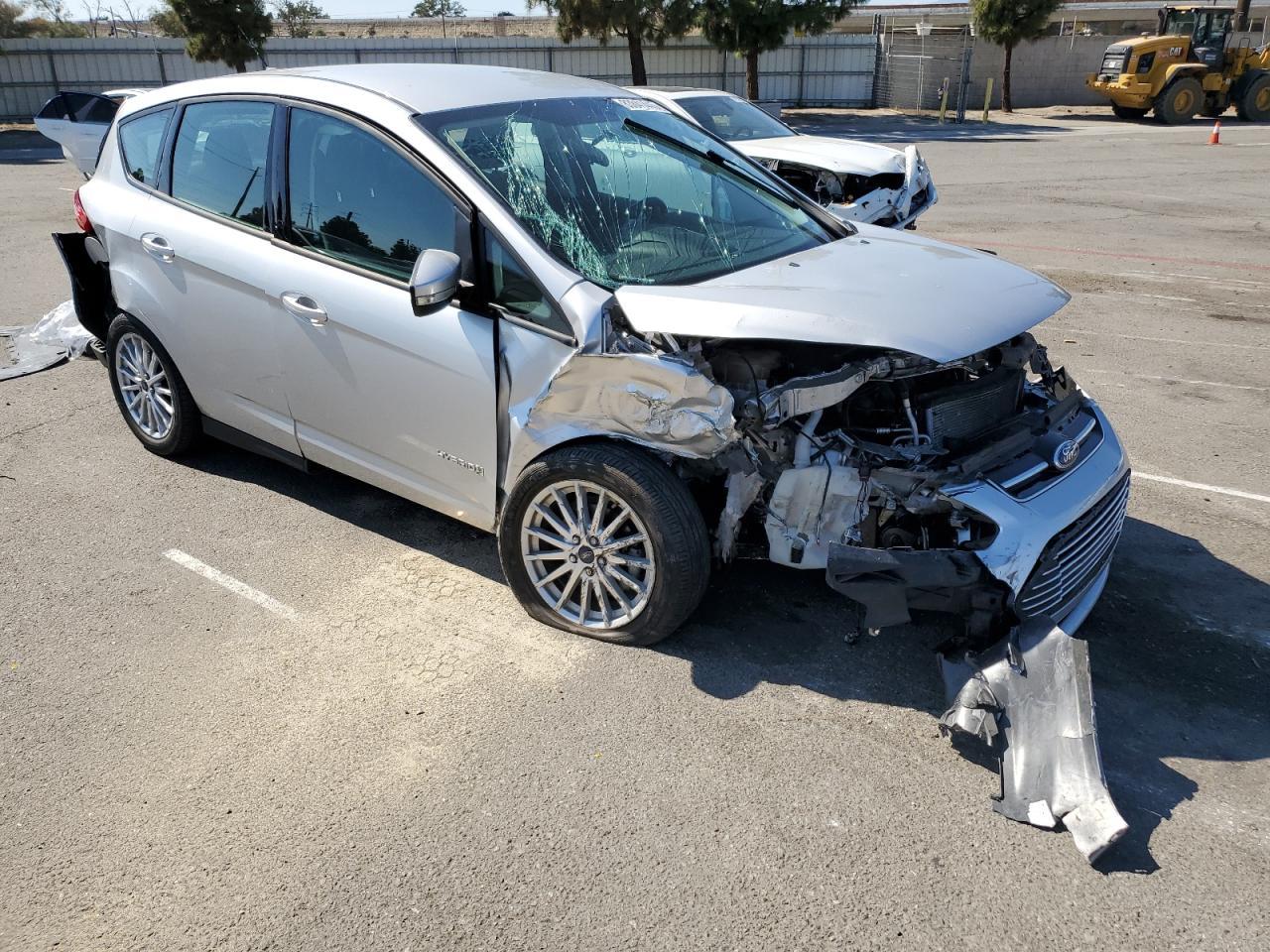 2016 Ford C-Max Se - Фото 4