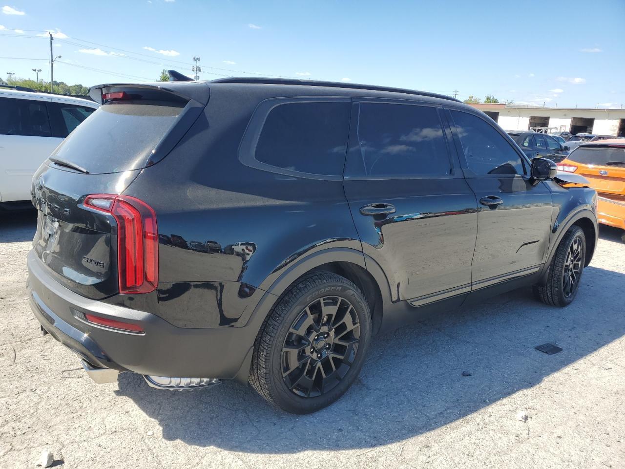 2021 Kia Telluride Sx - Фото 3