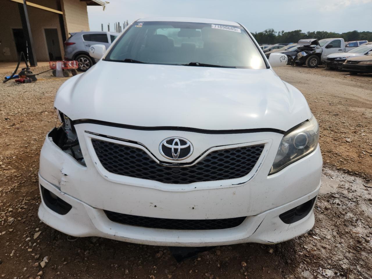 2011 Toyota Camry Base - Фото 5