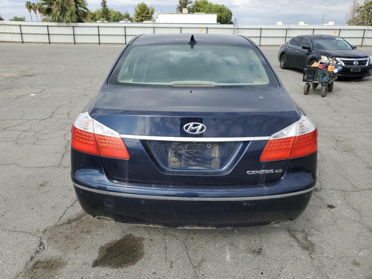 2009 Hyundai Genesis 4.6L - Image 6