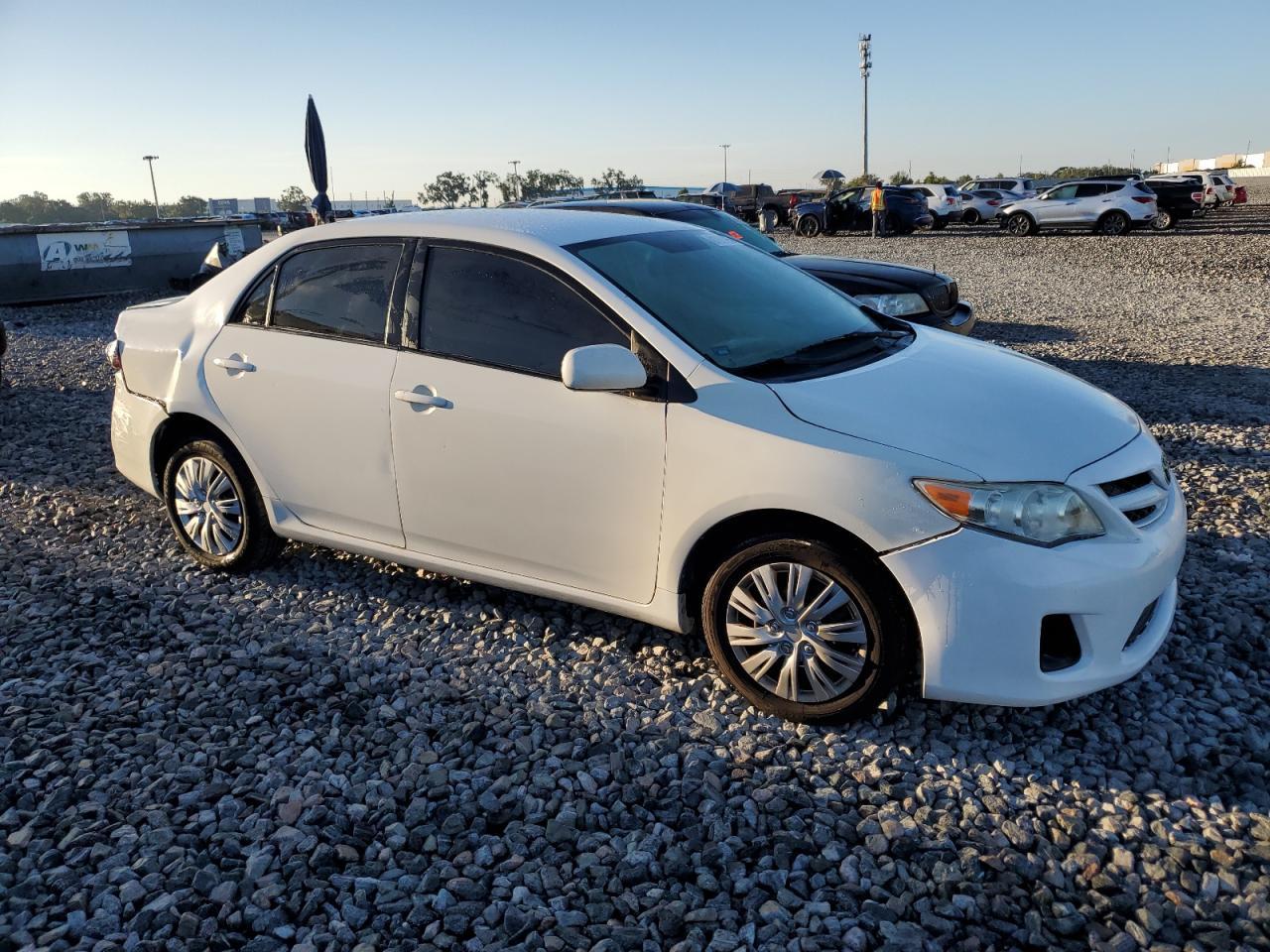 2011 Toyota Corolla Base - Фото 4