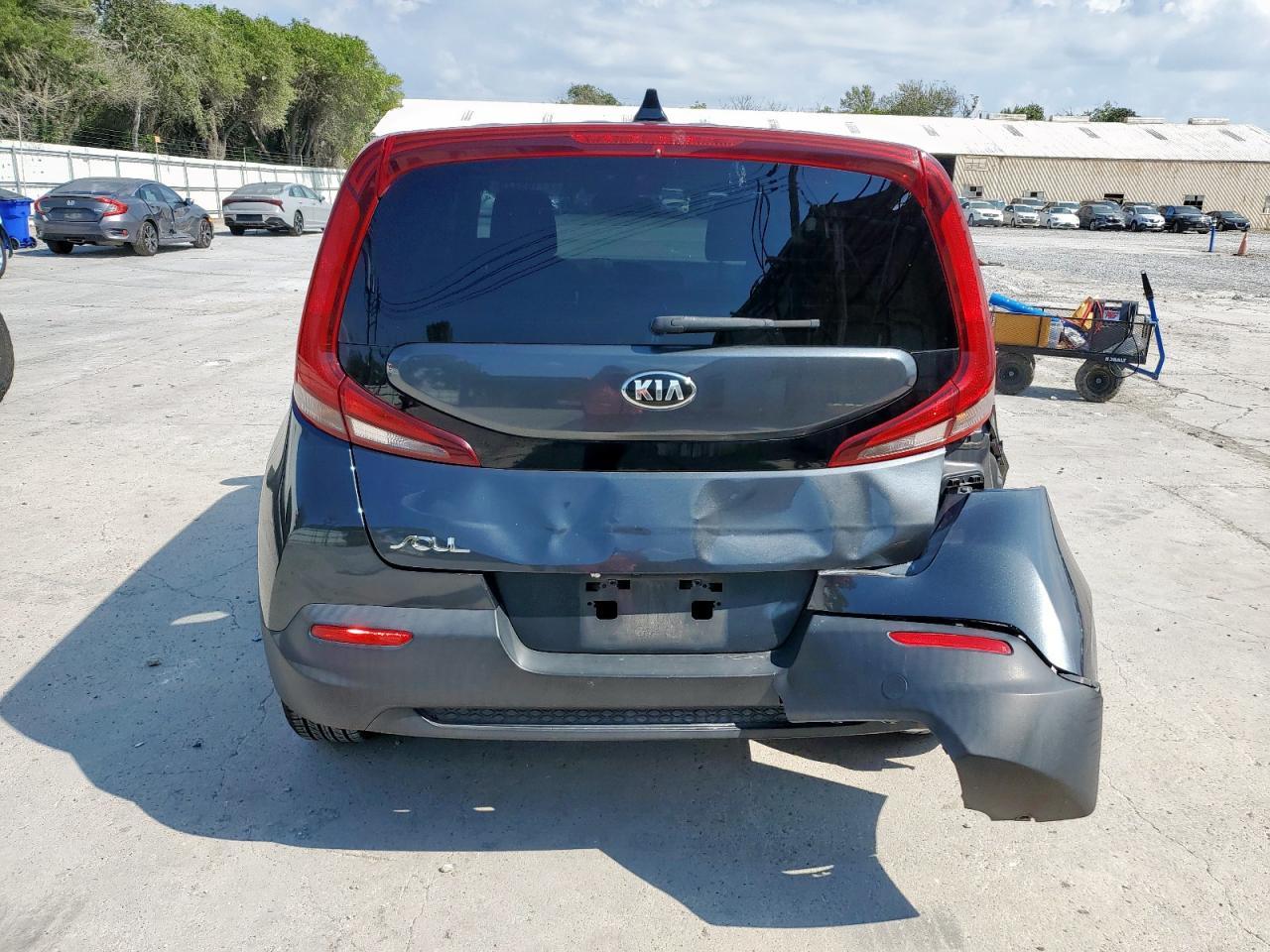 2021 Kia Soul Lx - Фото 6