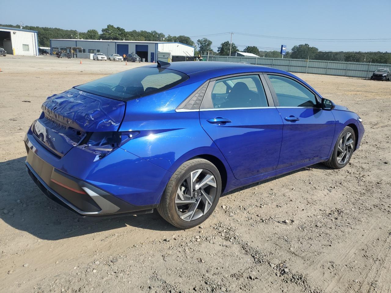 2024 Hyundai Elantra Sel - Фото 3