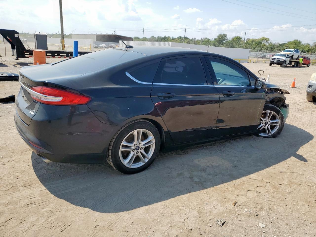 2018 Ford Fusion Se - Фото 3