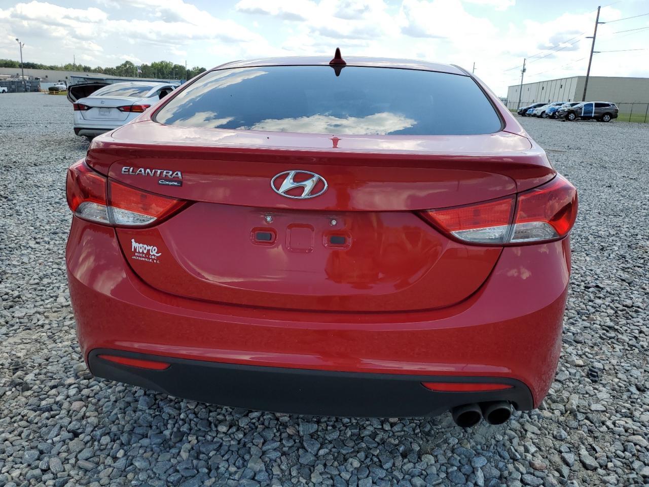 2013 Hyundai Elantra Coupe Gs - Image 6