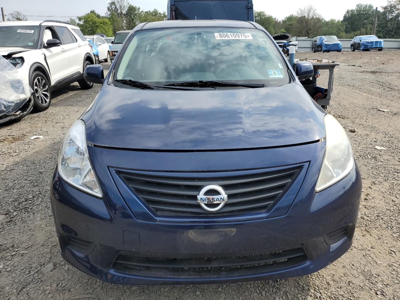 2014 Nissan Versa - Фото 5