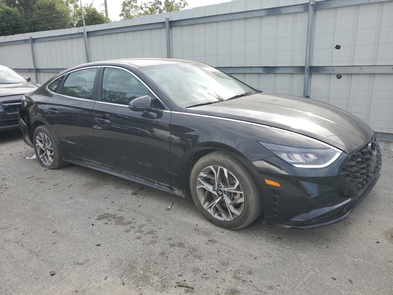 2022 Hyundai Sonata Sel - Image 4