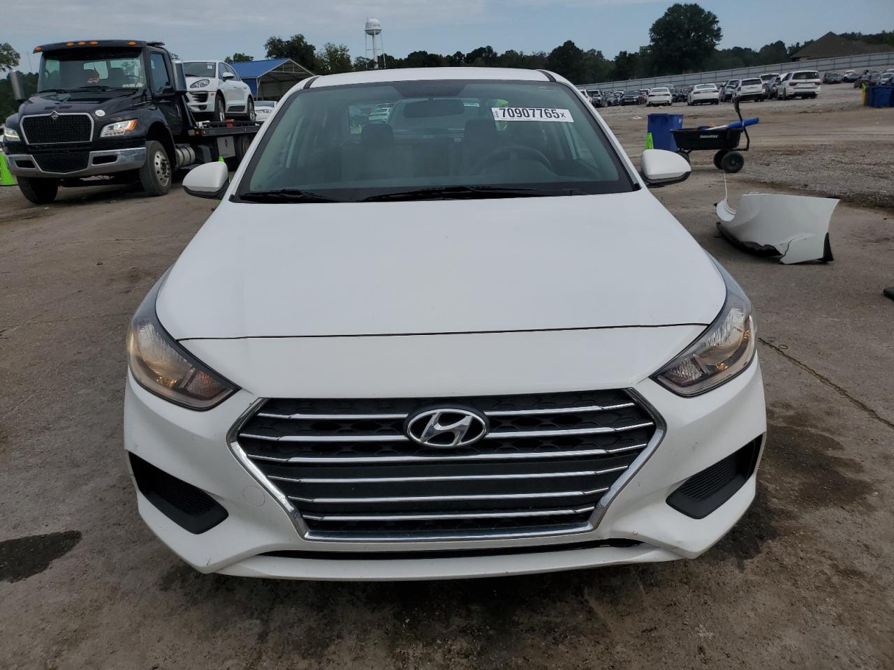 2022 Hyundai Accent Se - Фото 5