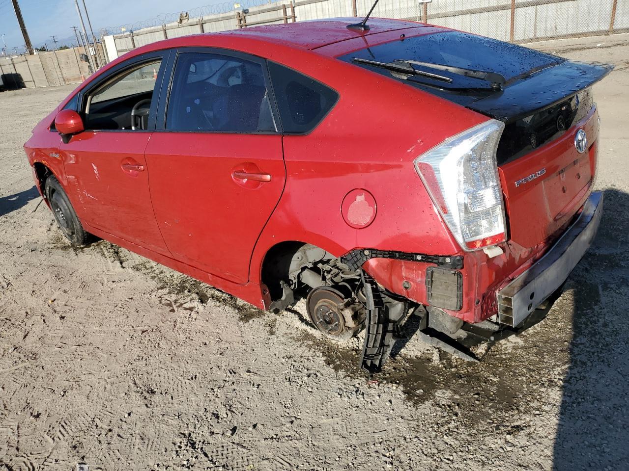 2010 Toyota Prius - Image 2