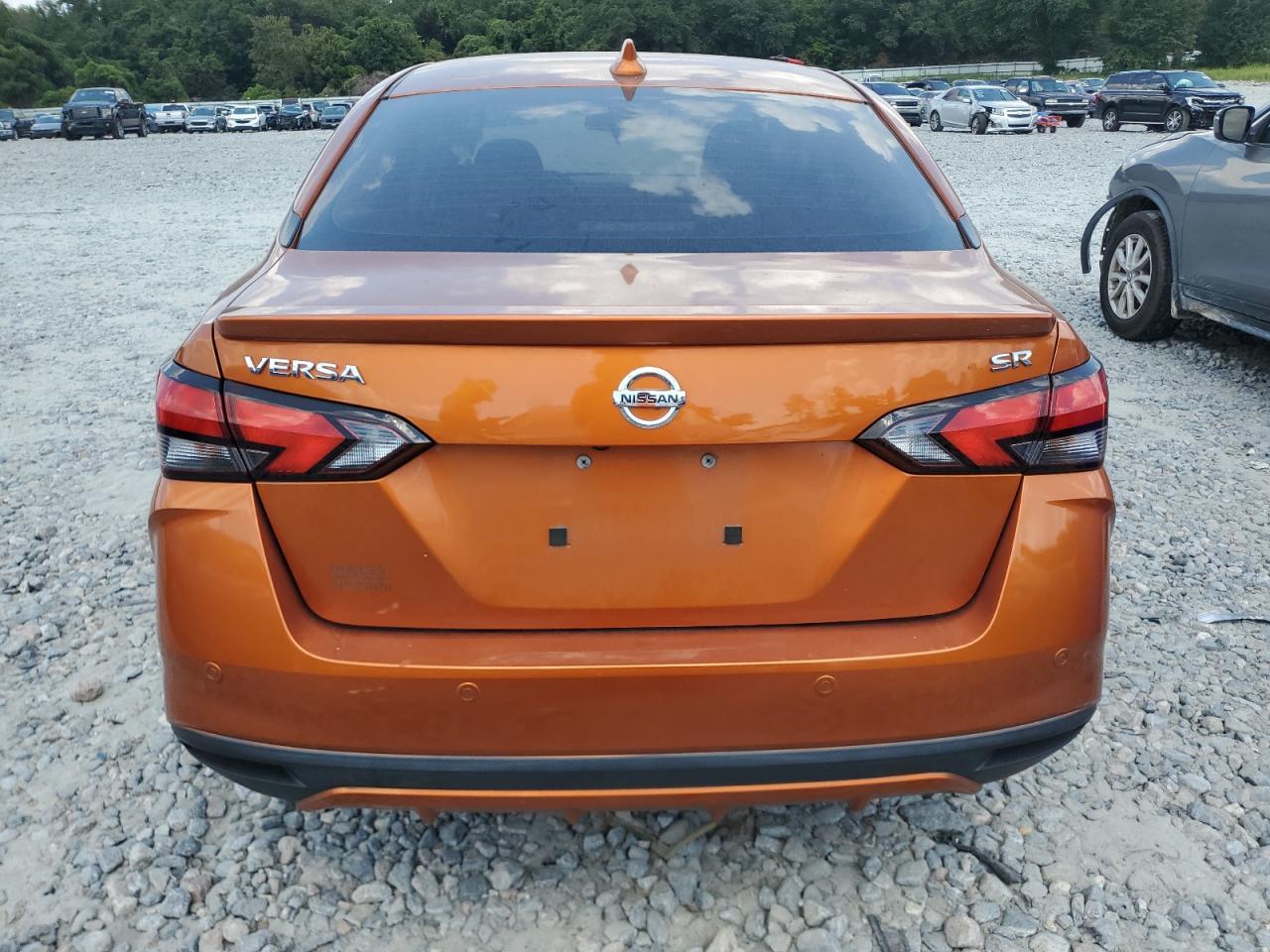 2021 Nissan Versa Sr - Фото 6