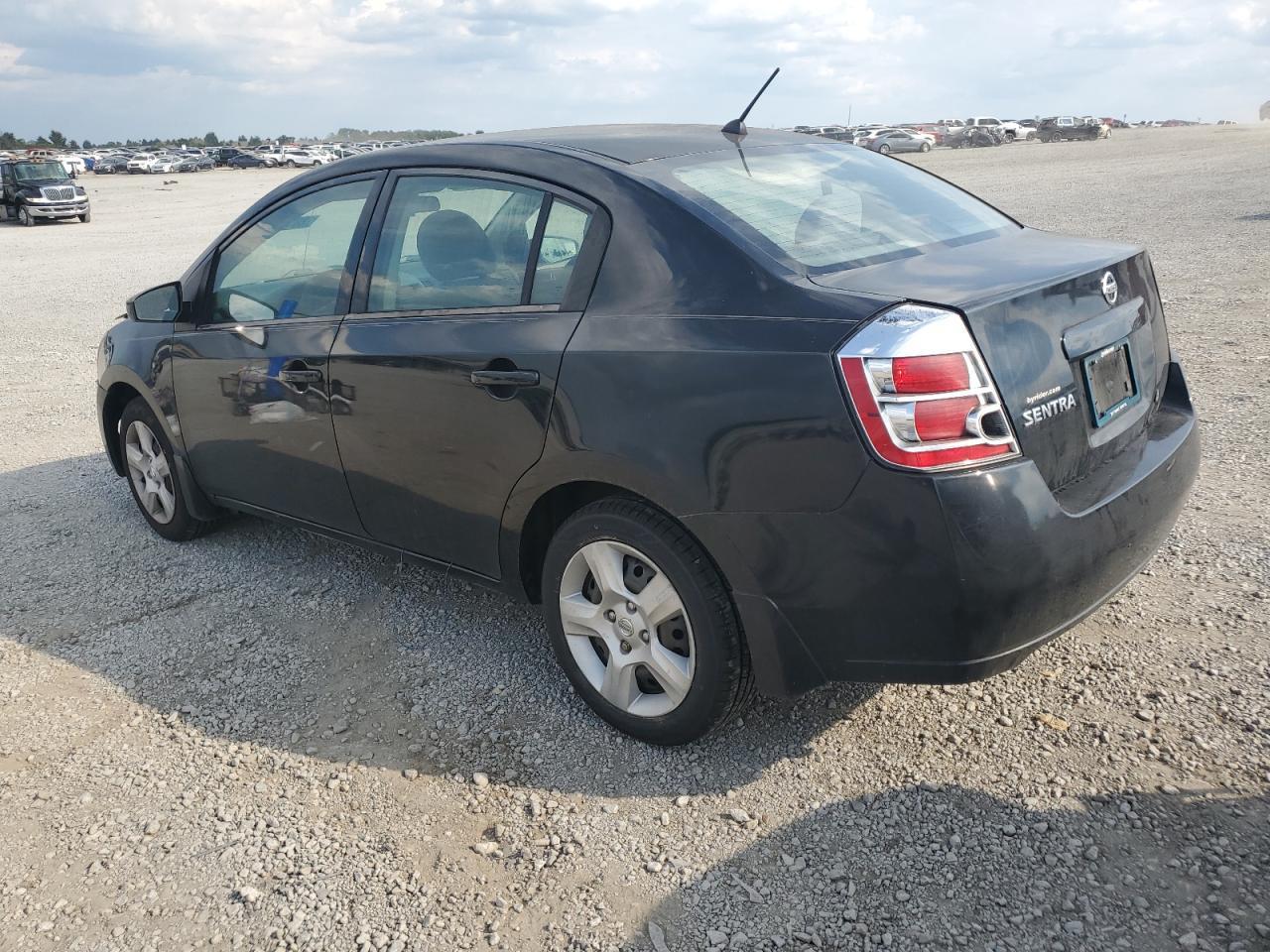 2008 Nissan Sentra 2.0 - Фото 2