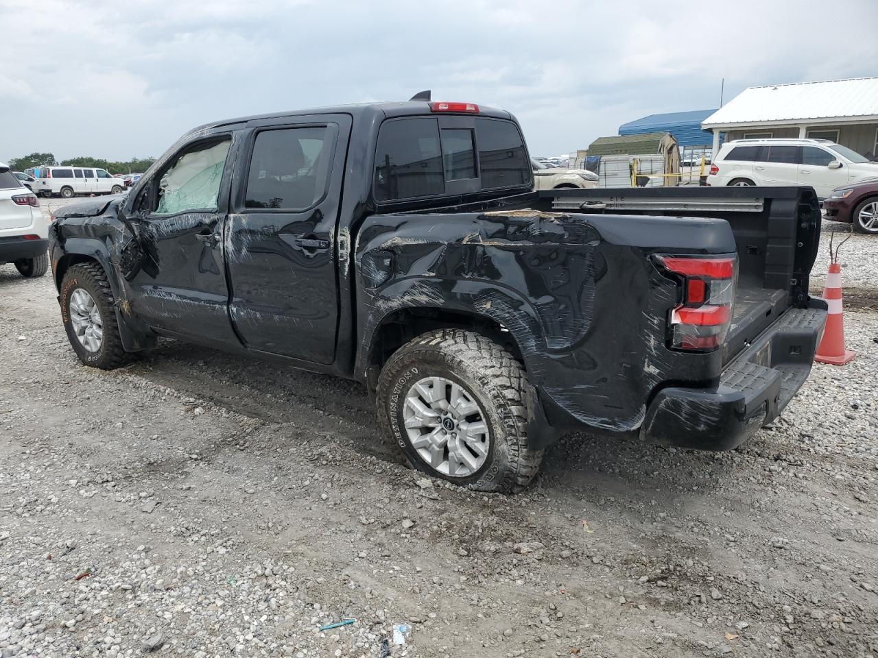 2022 Nissan Frontier S - Фото 2