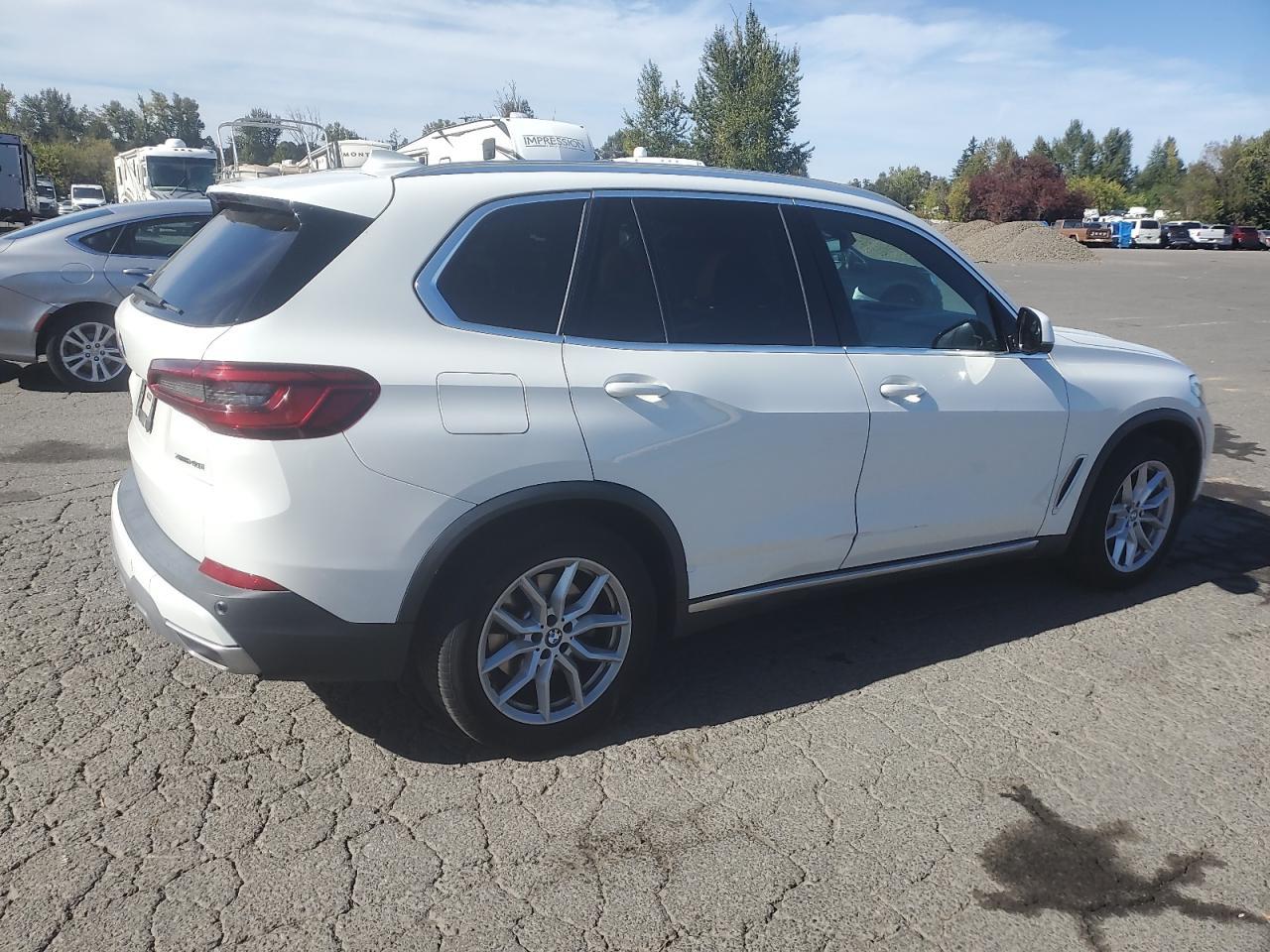 2019 BMW X5 xDrive40I - Фото 3