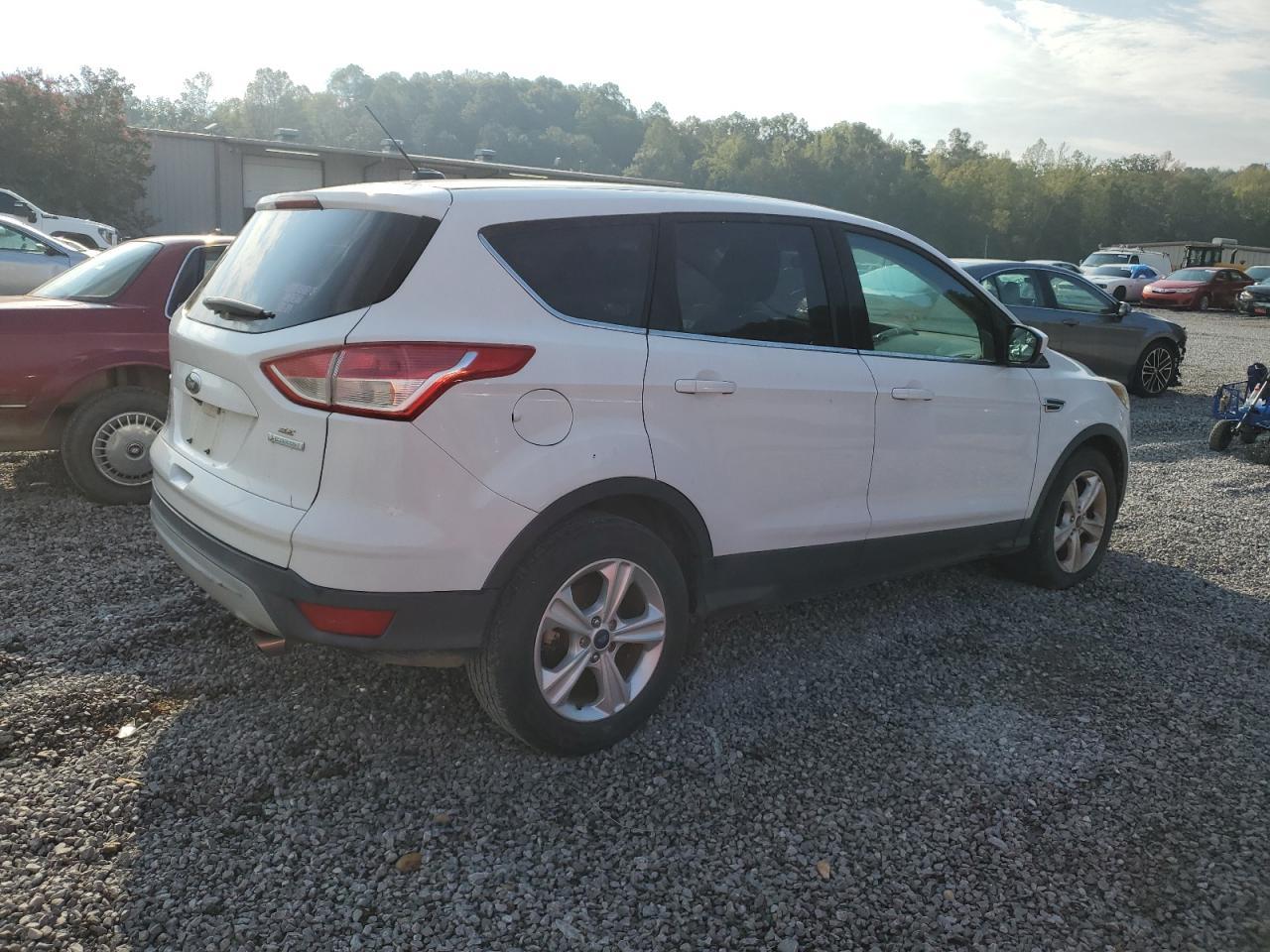 2016 Ford Escape Se - Фото 3