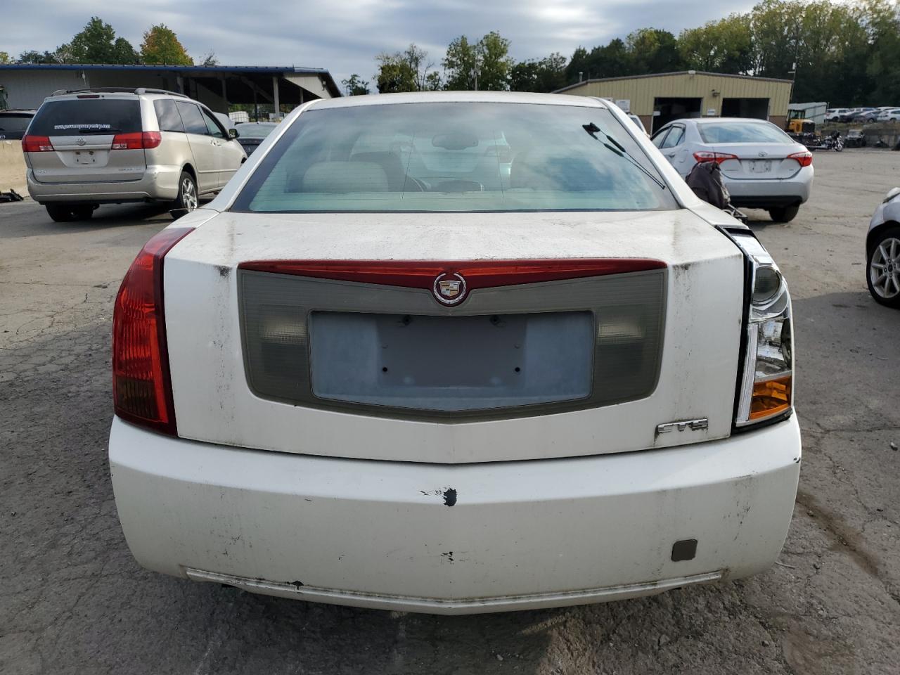 2004 Cadillac Cts - Image 6
