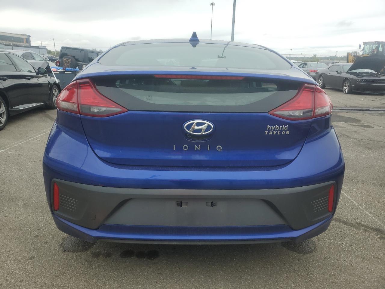 2021 Hyundai Ioniq Se - Фото 6
