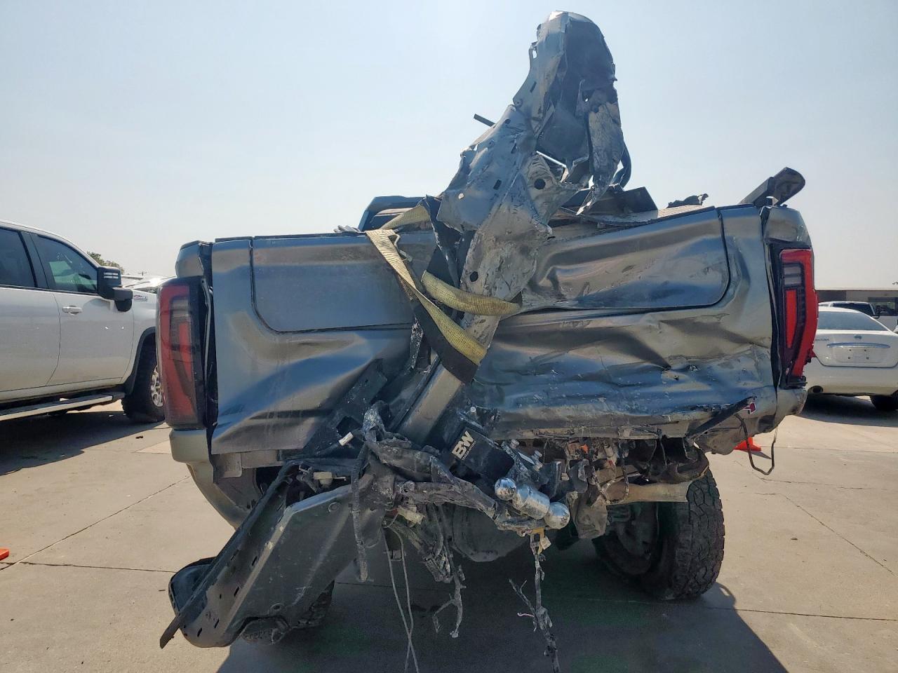 2024 GMC Sierra K2500 At4 - Image 6