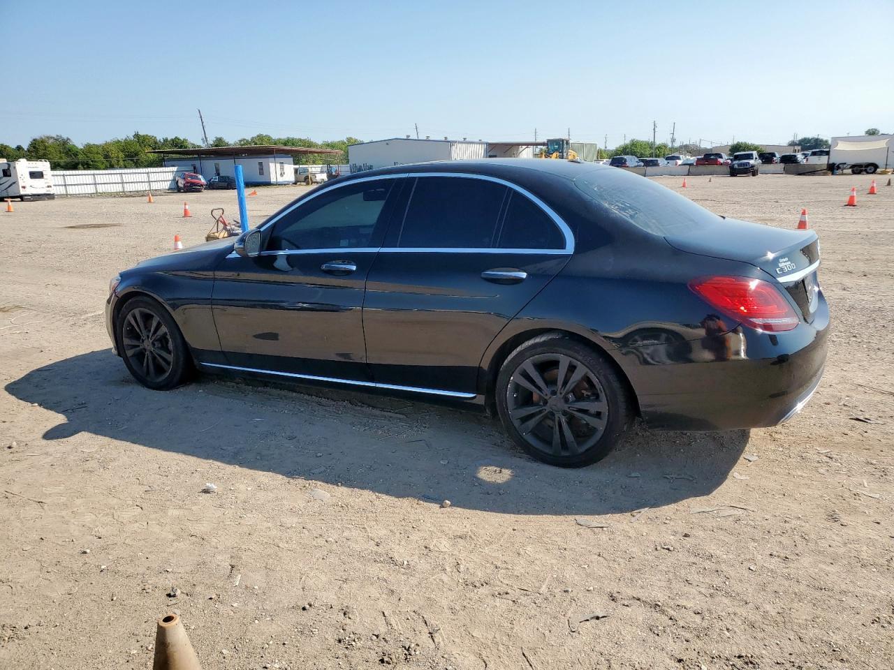 2021 Mercedes-Benz C 300 - Фото 2
