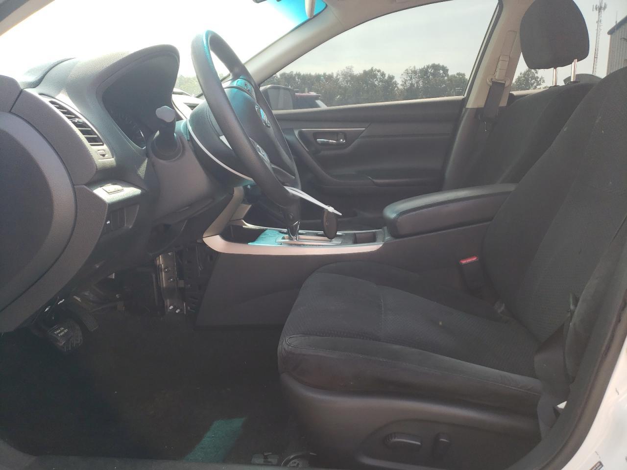 2015 Nissan Altima 2.5 - Image 7