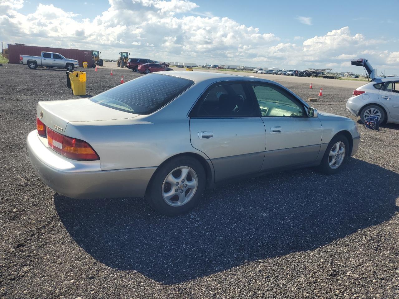 1999 Lexus Es 300 - Фото 3