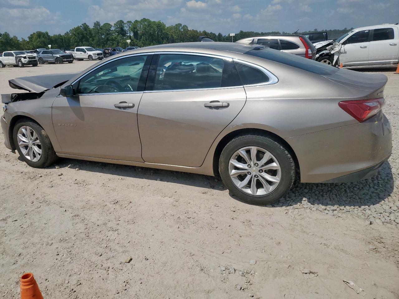 2022 Chevrolet Malibu Lt - Фото 4