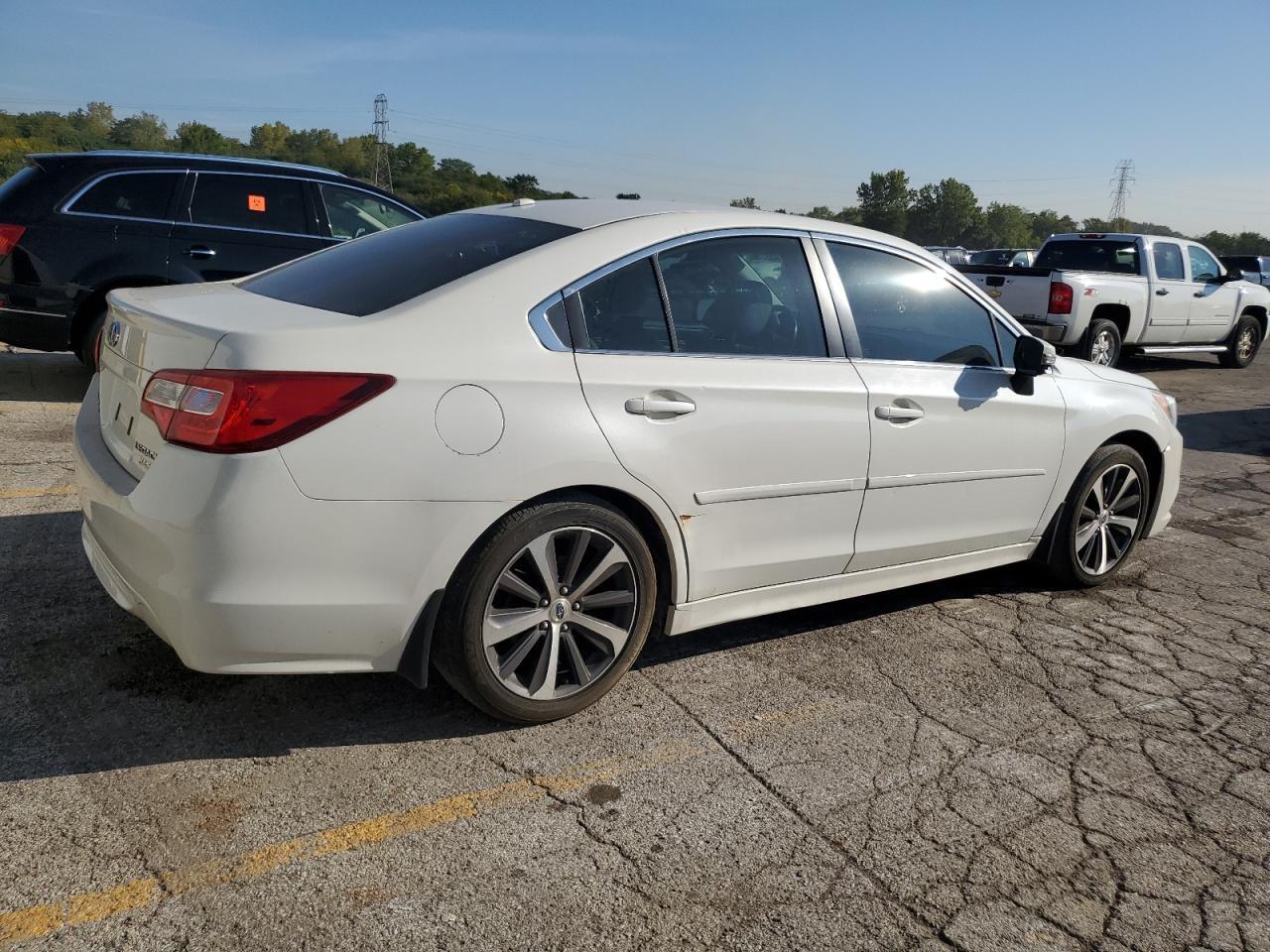 2015 Subaru Legacy 2.5I Limited - Фото 3