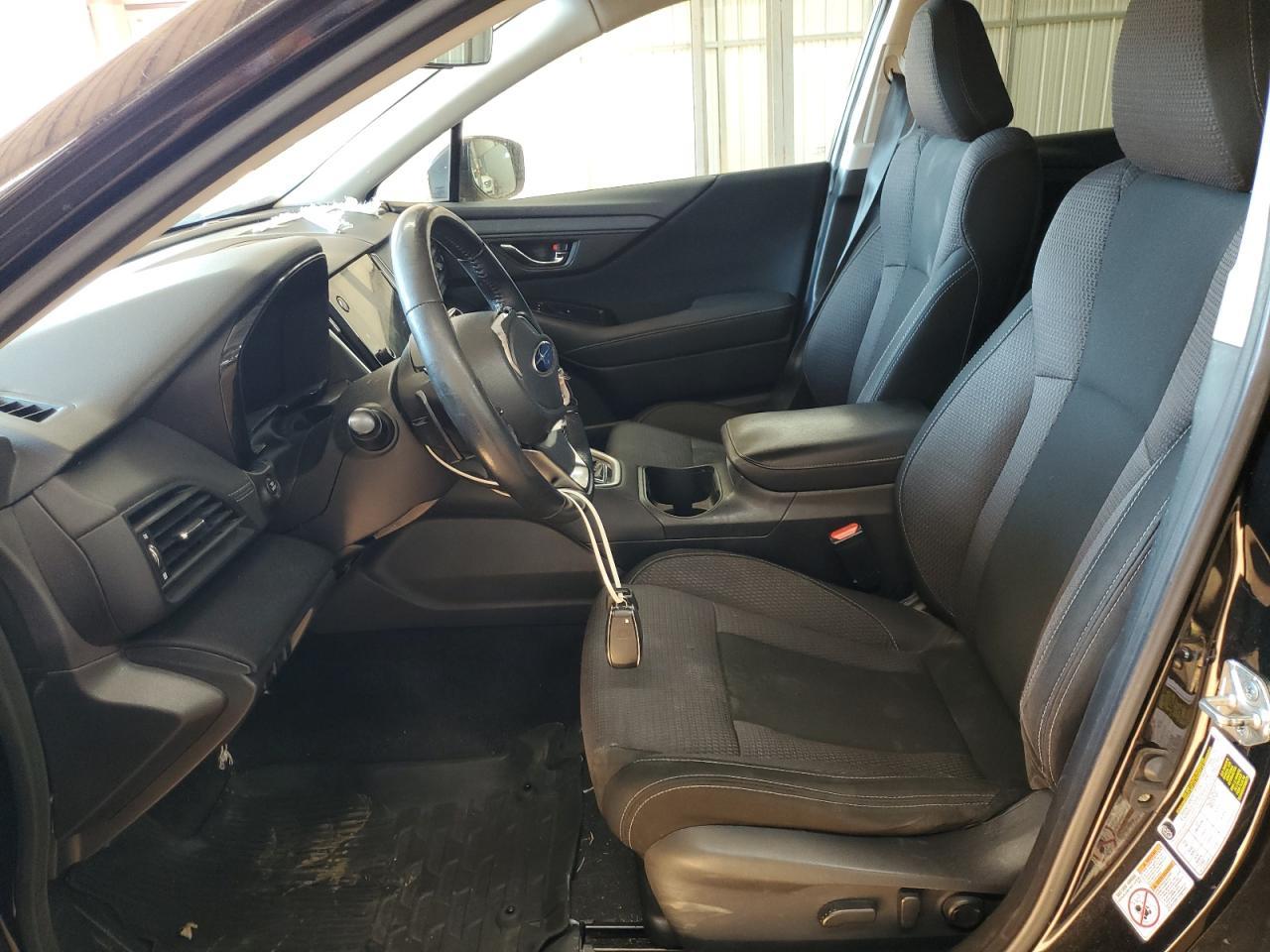 2020 Subaru Outback Premium - Image 7