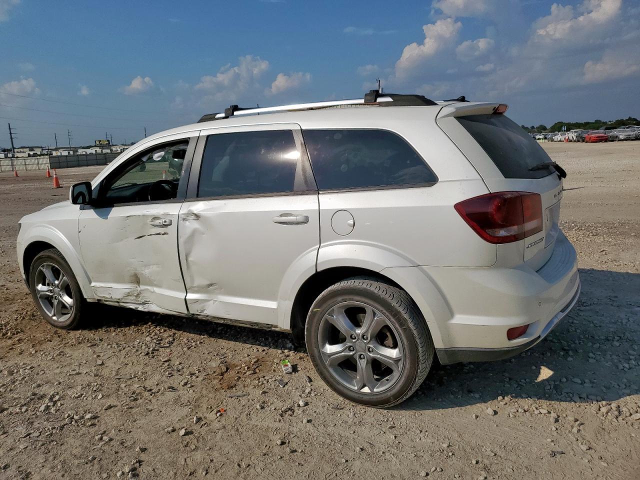 2017 Dodge Journey Crossroad - Фото 2