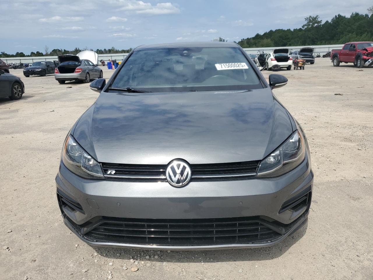2019 Volkswagen Golf R - Image 5
